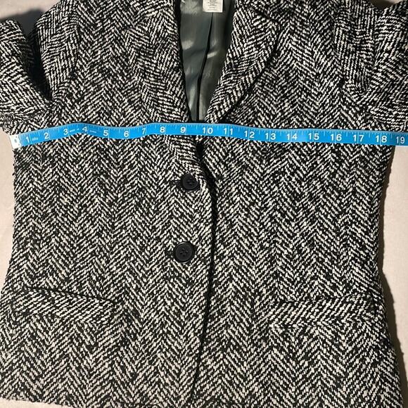 J Crew Women's Blazer Size Small, 2 Front Pocket in Polyester Acrylic Wool Blend - Picture 8 of 12
